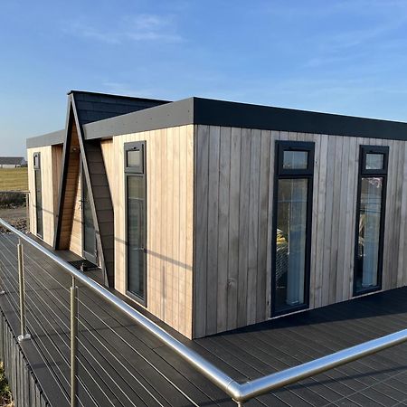 Seas The Day - Self Catering Lodge North Uist Paible エクステリア 写真