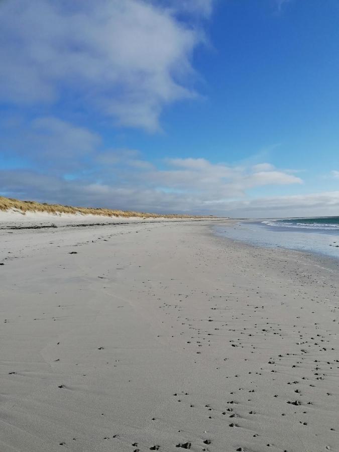 Seas The Day - Self Catering Lodge North Uist Paible エクステリア 写真