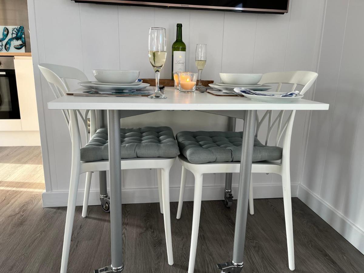 Seas The Day - Self Catering Lodge North Uist Paible エクステリア 写真