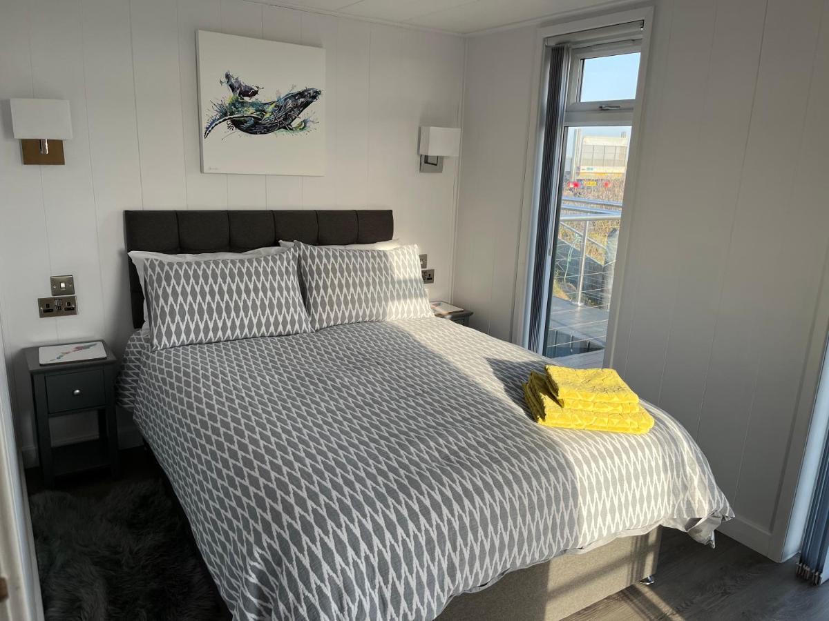 Seas The Day - Self Catering Lodge North Uist Paible エクステリア 写真
